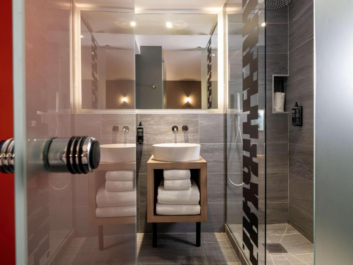 Hotel Ibis Styles Bourg La Reine Exterior foto